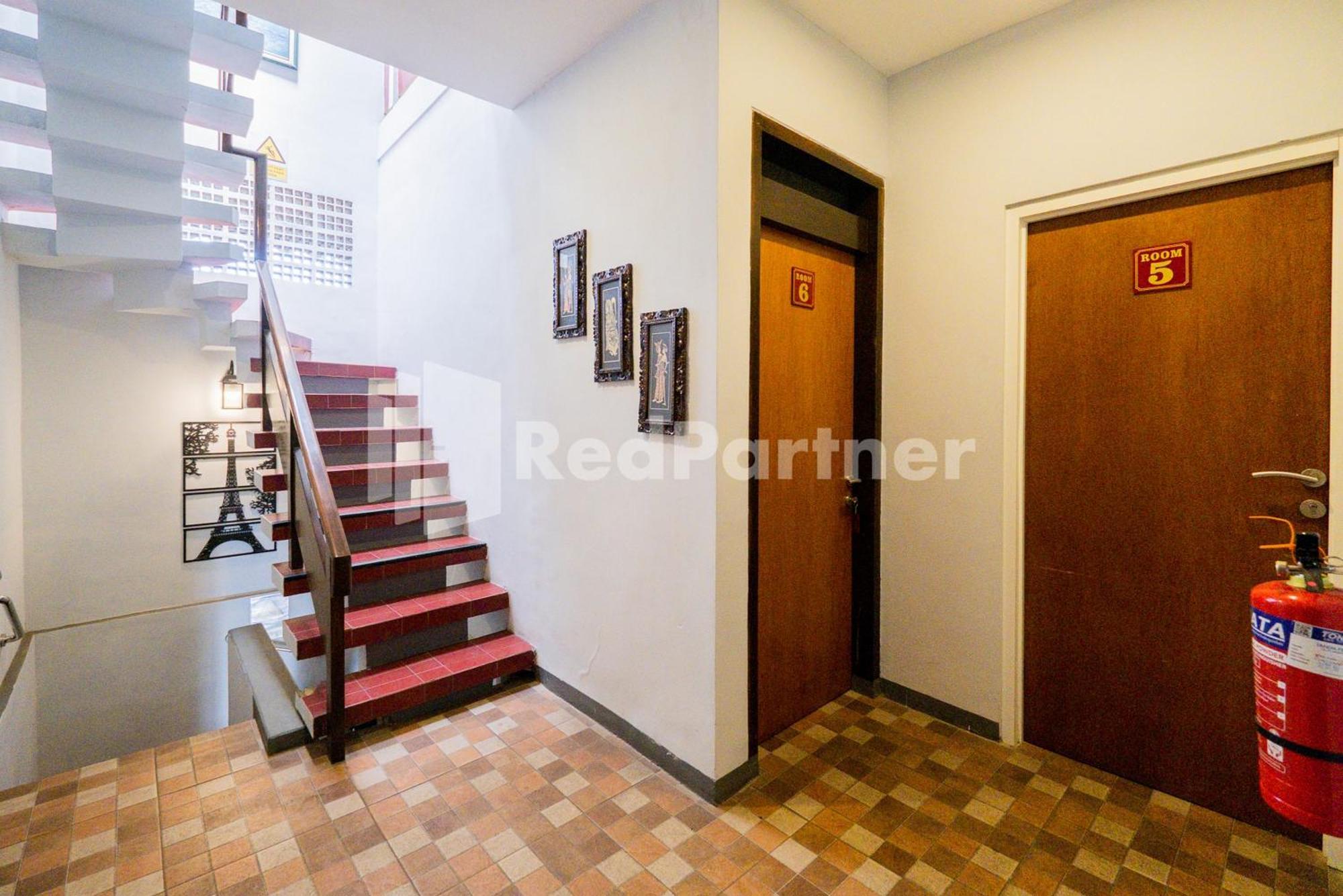 Swun Stay Inn At Sawahan Mitra Reddoorz 말랑 외부 사진