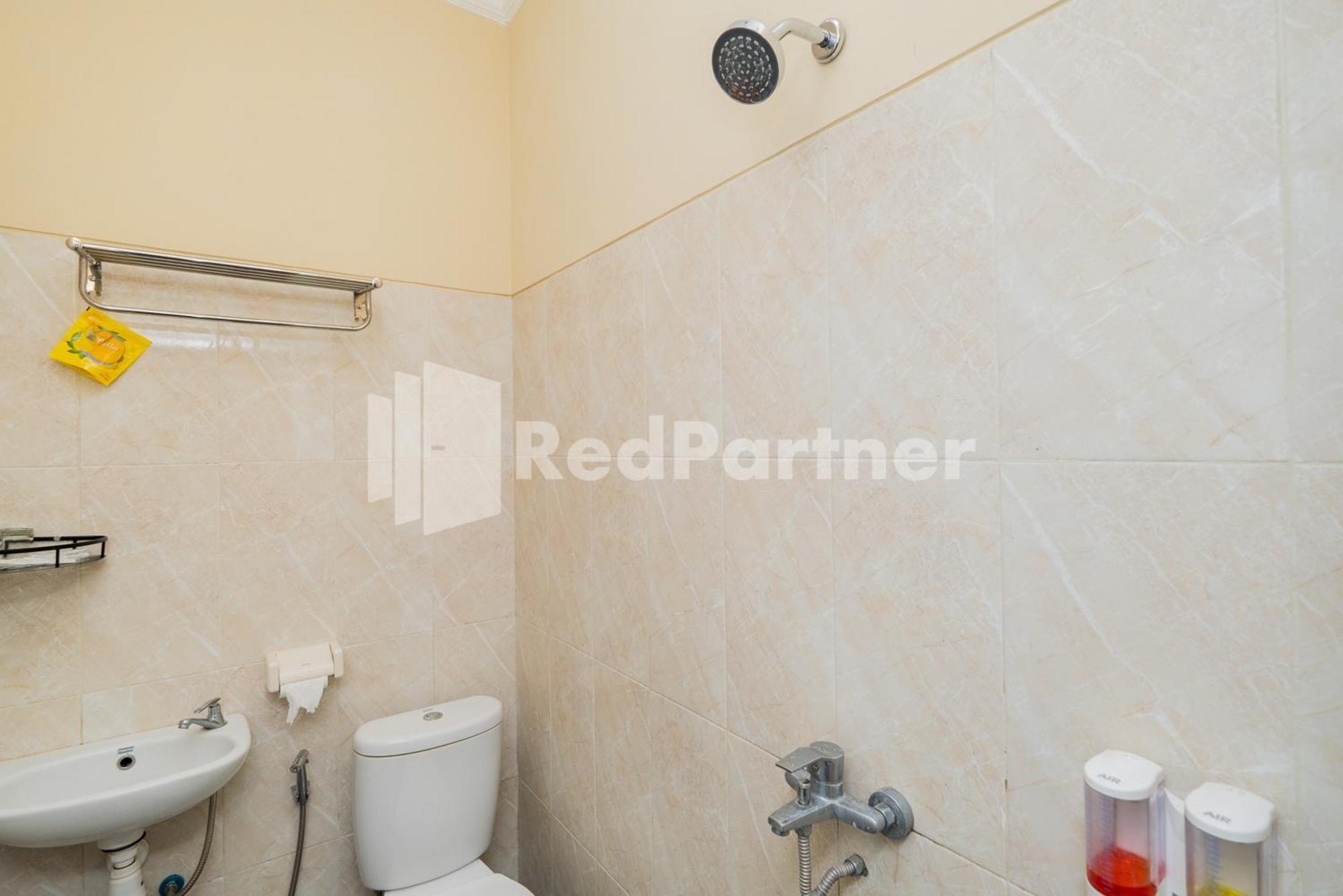 Swun Stay Inn At Sawahan Mitra Reddoorz 말랑 외부 사진